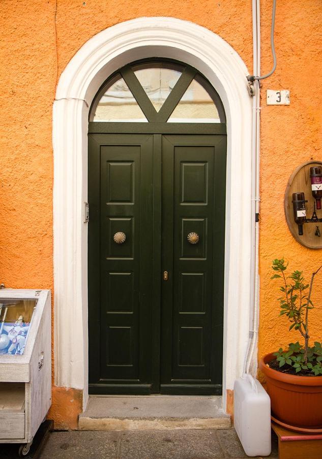 Murphy Holiday Home - Residenza XX Settembre La Maddalena  Exterior foto